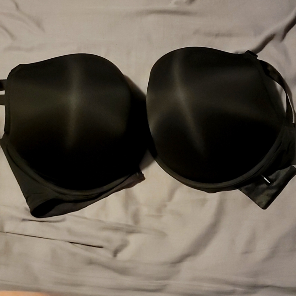 46H Torrid Curve 360  Push up Plung Bra